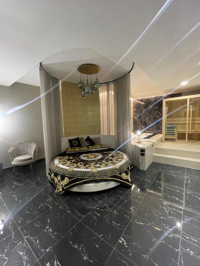 Versace Luxury Room Корлеоне Екстер'єр фото