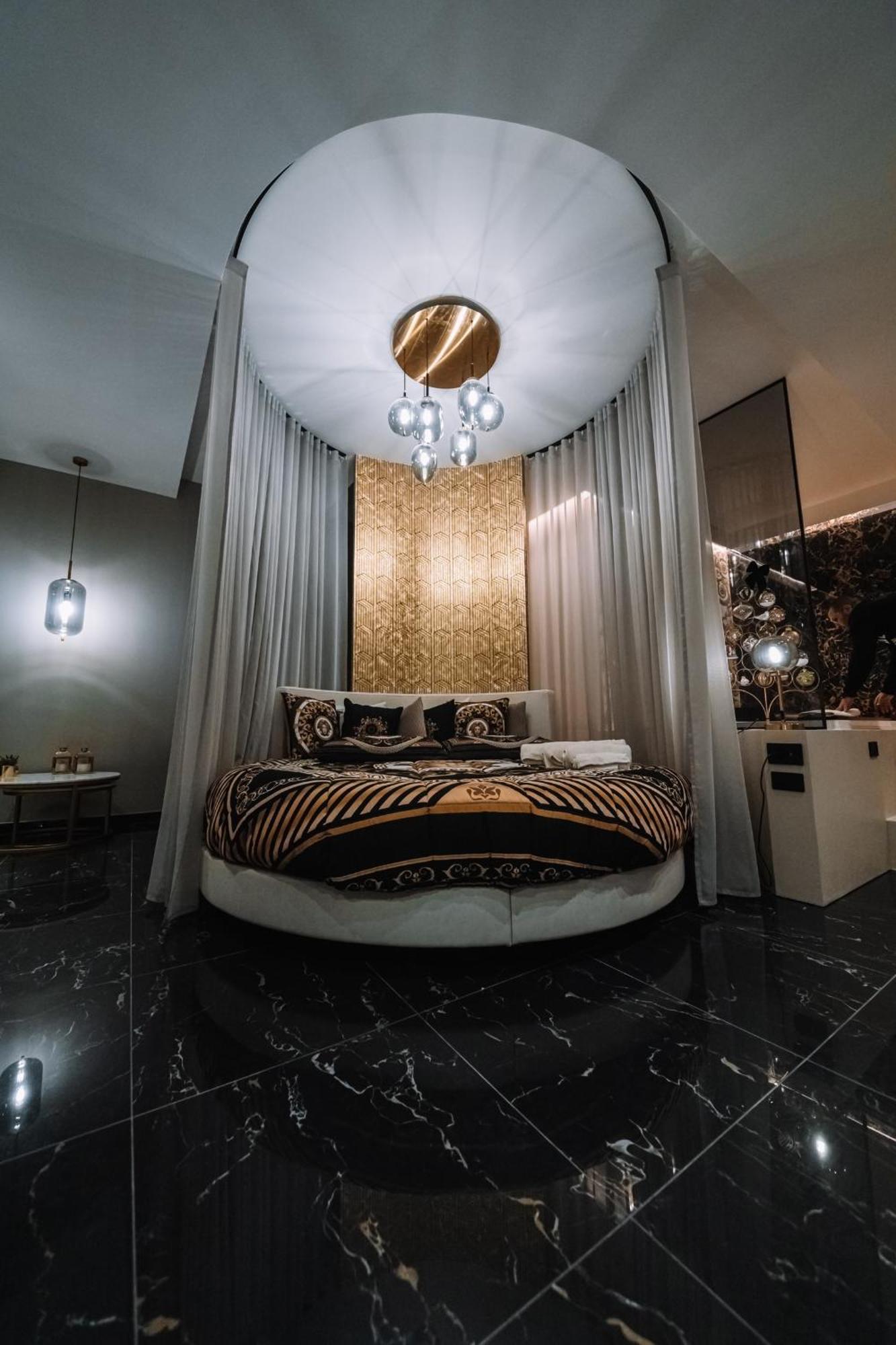Versace Luxury Room Корлеоне Екстер'єр фото