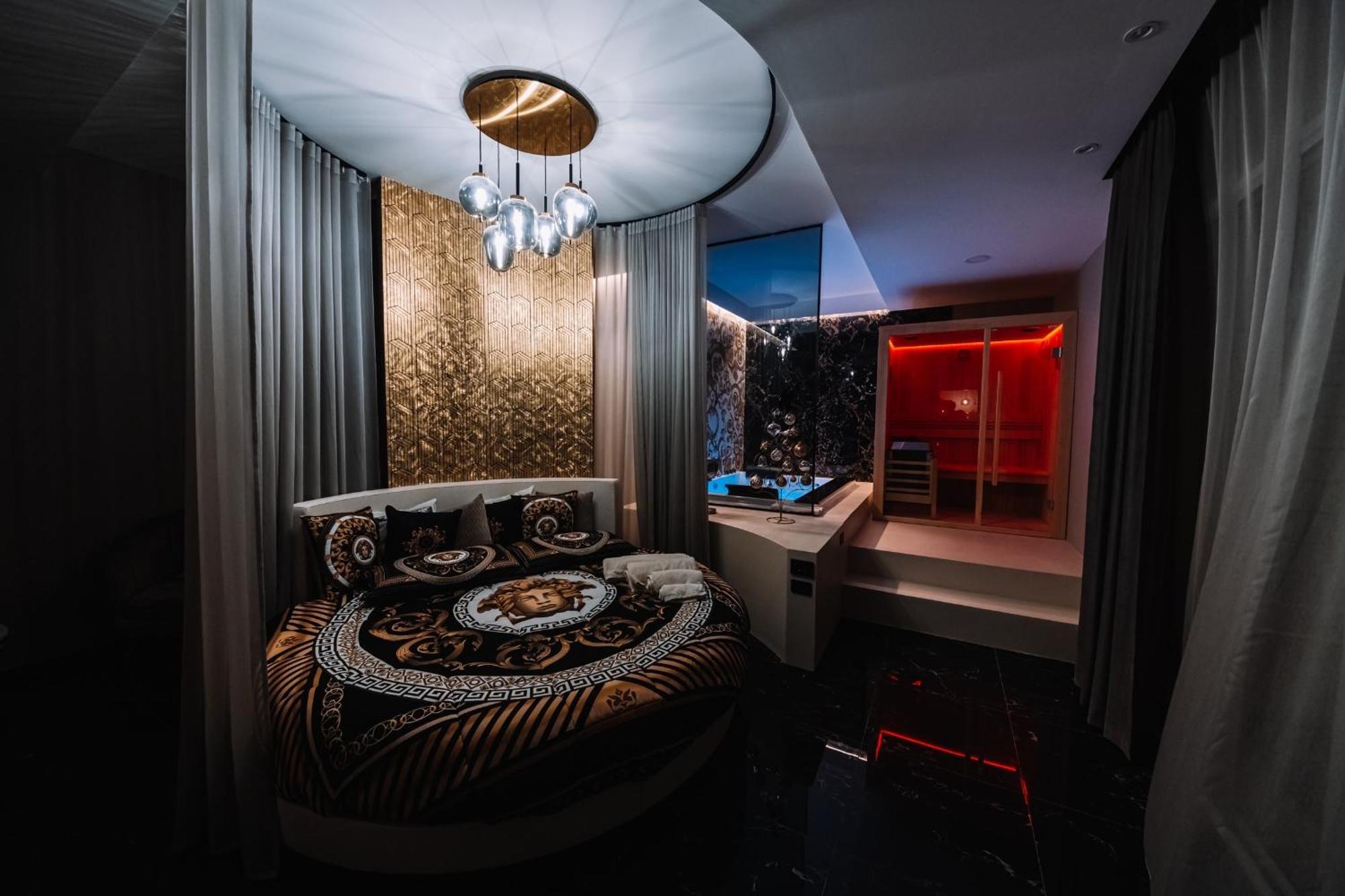 Versace Luxury Room Корлеоне Екстер'єр фото